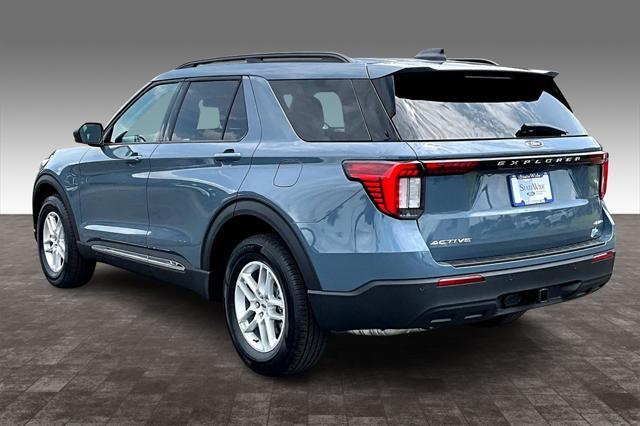 new 2025 Ford Explorer car, priced at $41,182