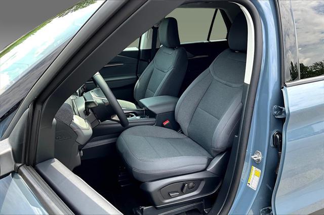 new 2025 Ford Explorer car, priced at $41,182