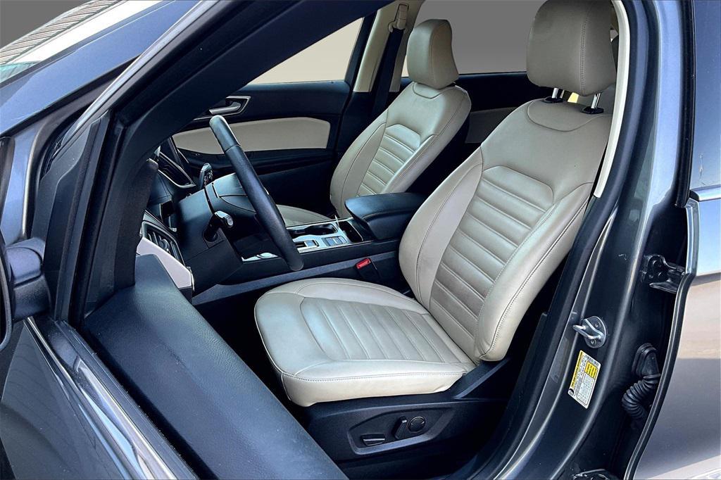 used 2022 Ford Edge car, priced at $24,333