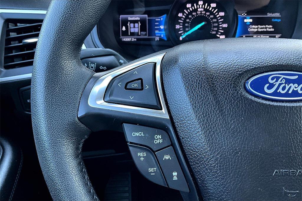 used 2022 Ford Edge car, priced at $24,333
