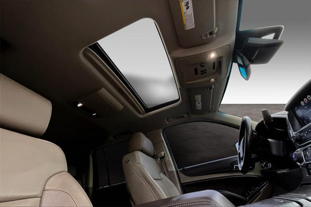 used 2015 Chevrolet Suburban car, priced at $15,000