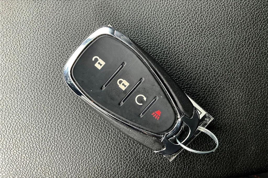 used 2024 Chevrolet Trax car, priced at $23,115