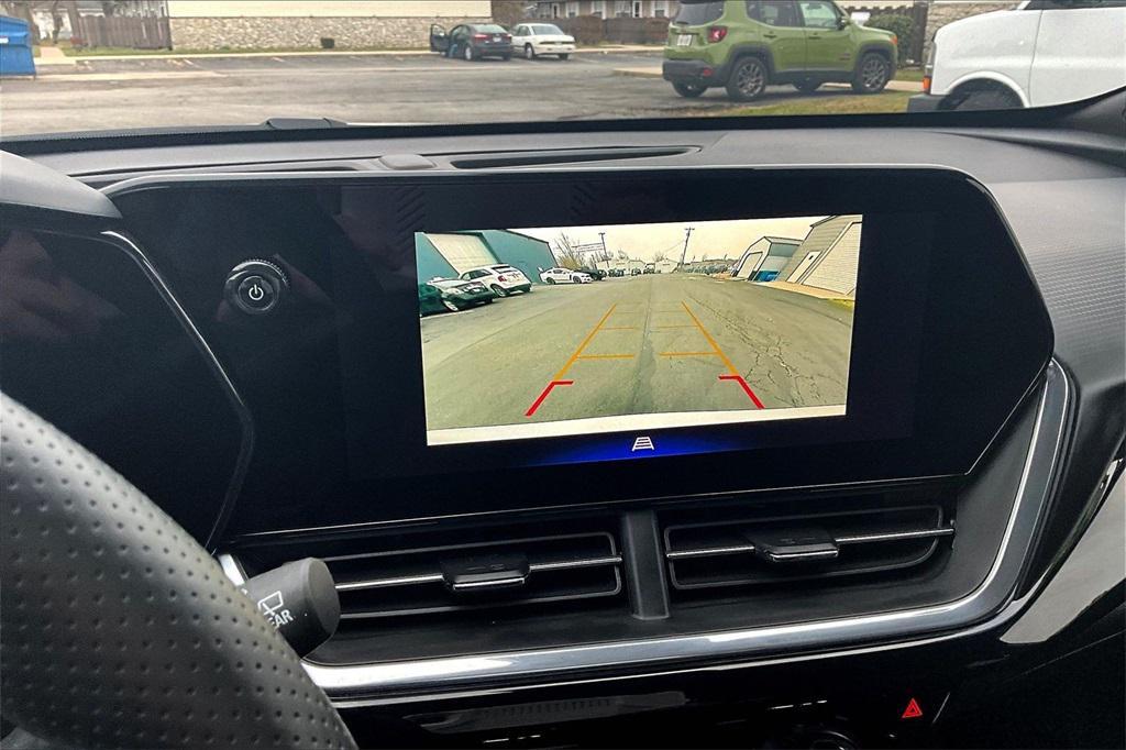 used 2024 Chevrolet Trax car, priced at $23,115