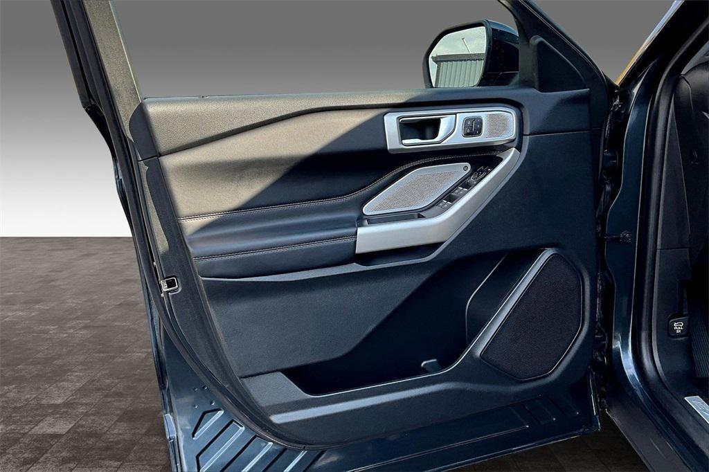 used 2023 Ford Explorer car, priced at $31,481