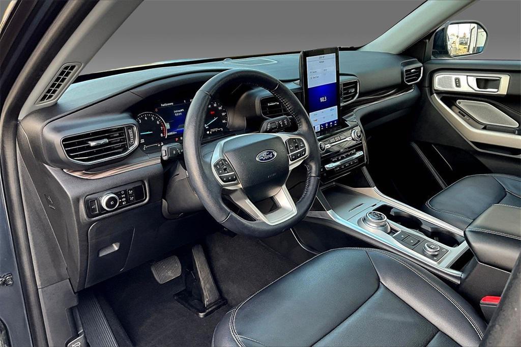 used 2023 Ford Explorer car, priced at $31,481