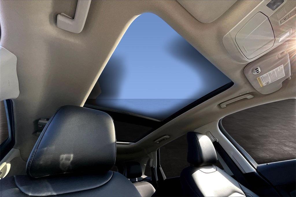 used 2022 Ford Edge car, priced at $21,240