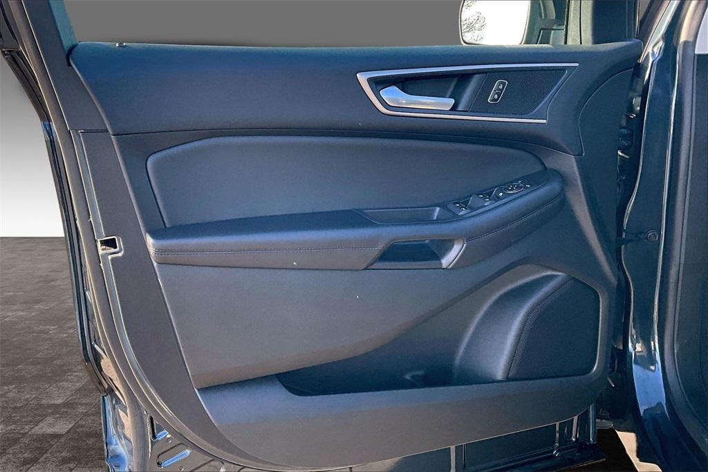 used 2022 Ford Edge car, priced at $21,240
