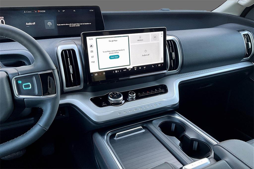 new 2025 Ford Expedition Max car, priced at $72,395