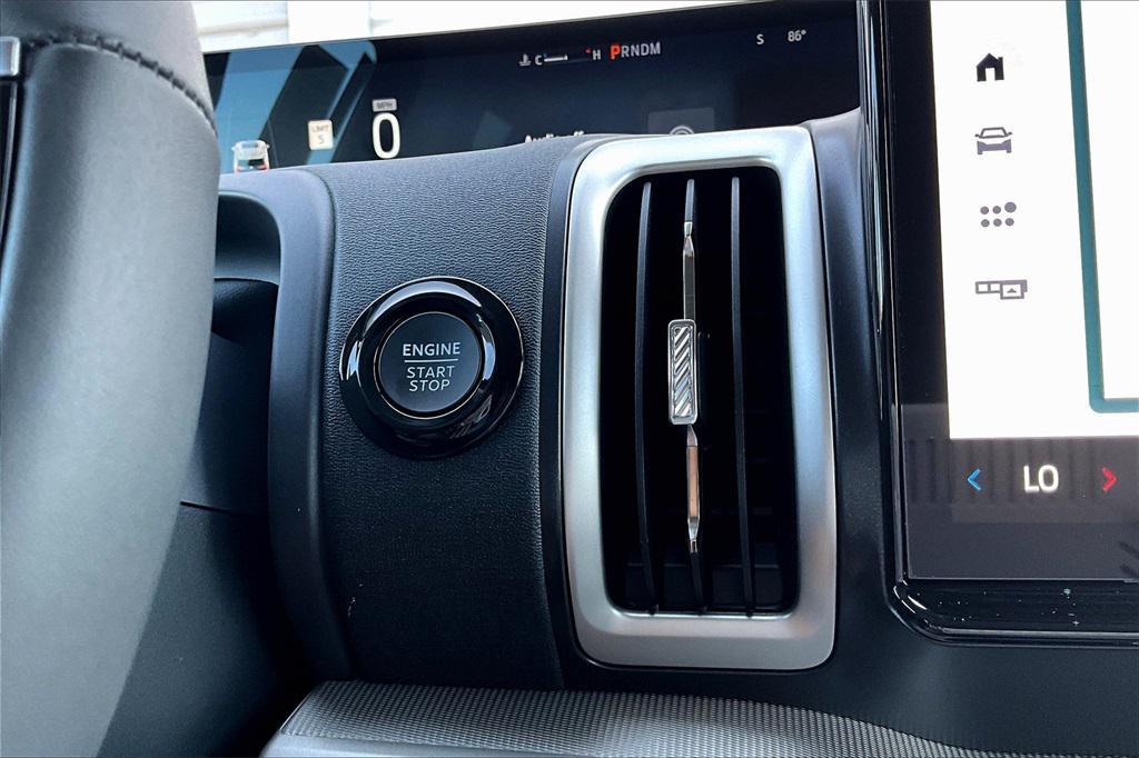 new 2025 Ford Expedition Max car, priced at $72,395