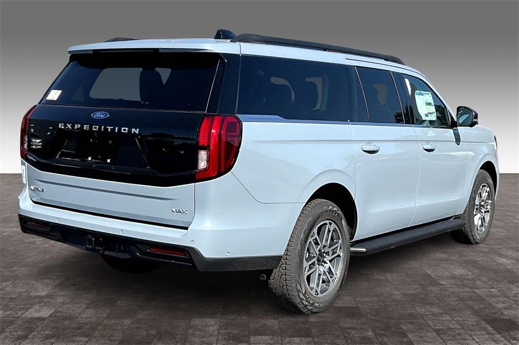 new 2025 Ford Expedition Max car, priced at $72,395