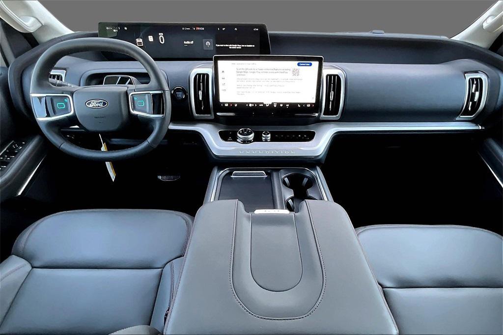 new 2025 Ford Expedition Max car, priced at $72,395