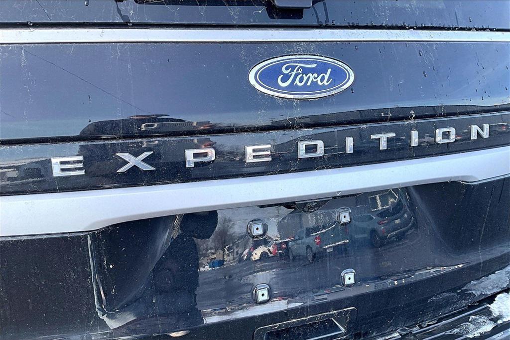 used 2022 Ford Expedition car, priced at $44,365