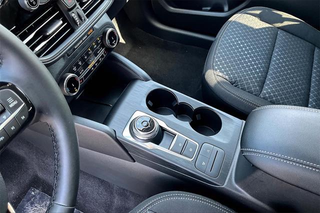 new 2025 Ford Escape car, priced at $31,610