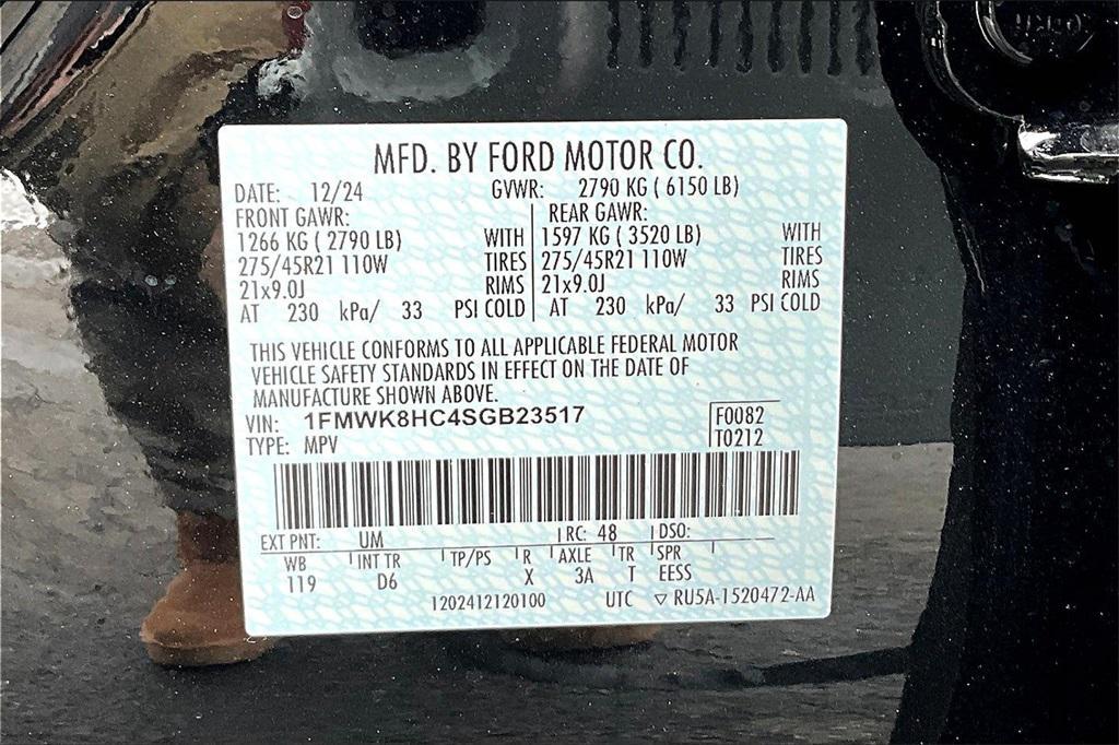 new 2025 Ford Explorer car, priced at $57,086