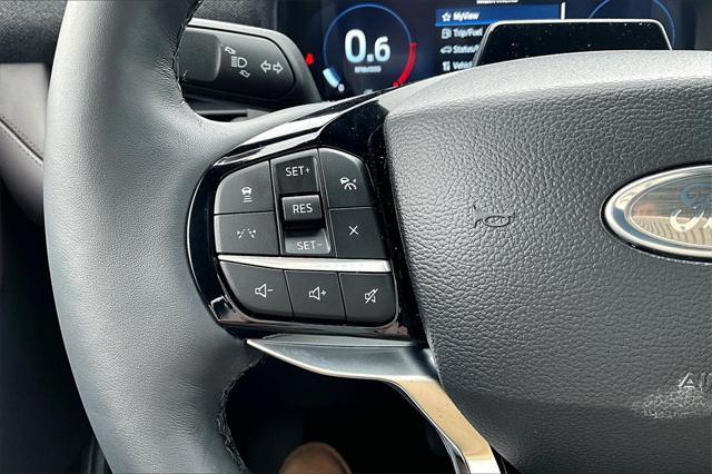new 2025 Ford Explorer car, priced at $55,960