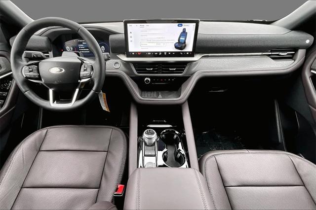 new 2025 Ford Explorer car, priced at $55,960