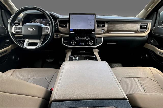 used 2022 Ford Expedition car, priced at $35,000