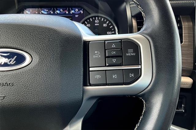 used 2022 Ford Expedition car, priced at $35,000
