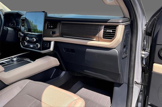 used 2022 Ford Expedition car, priced at $34,604