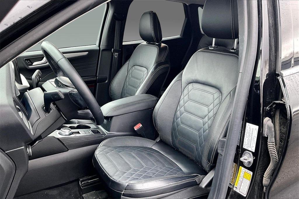 used 2023 Ford Escape car, priced at $24,990