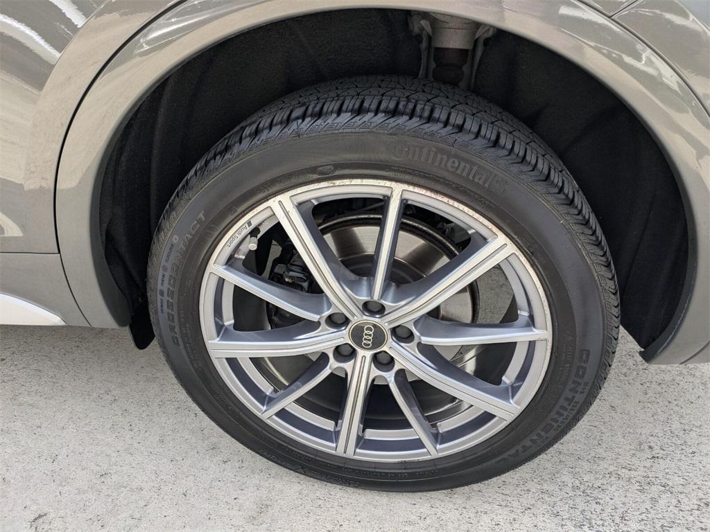 used 2023 Audi SQ5 car, priced at $46,399