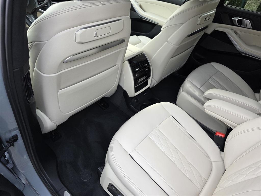 used 2024 BMW X7 car, priced at $62,995