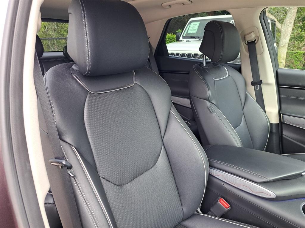 used 2022 Genesis GV70 car, priced at $35,896