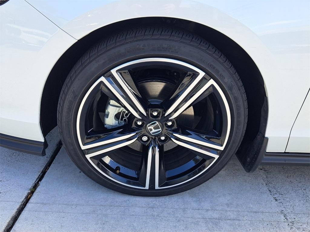 used 2025 Honda Accord Hybrid car, priced at $30,999