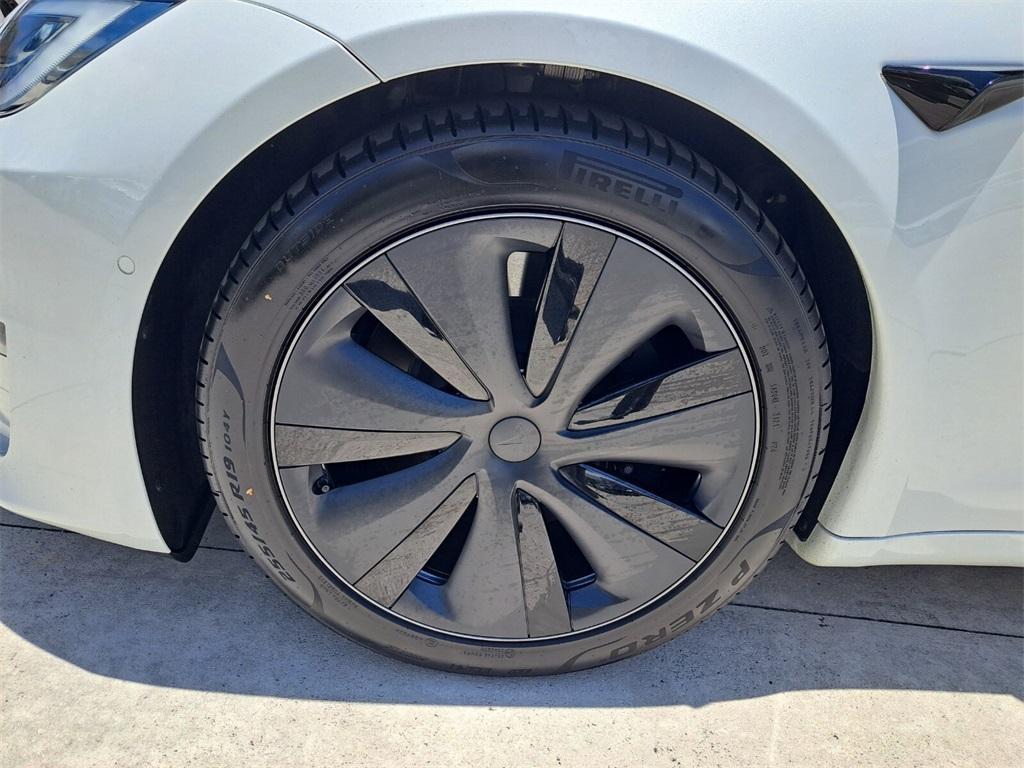 used 2021 Tesla Model S car, priced at $60,899