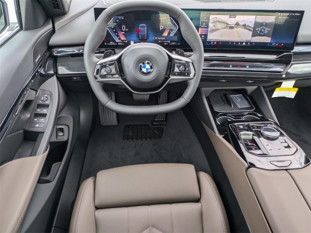 new 2025 BMW 540 car