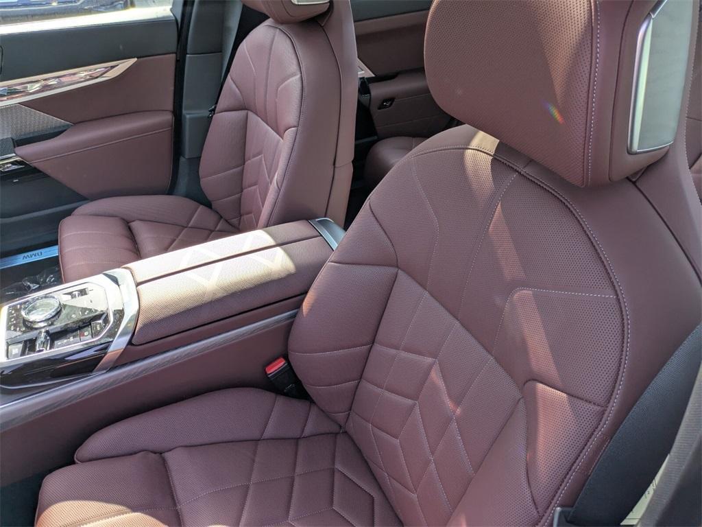 new 2025 BMW i7 car, priced at $110,080