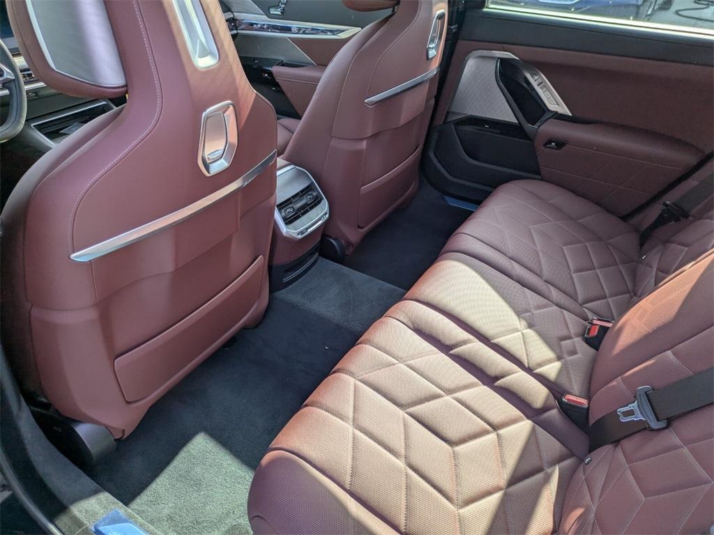 new 2025 BMW i7 car, priced at $110,080