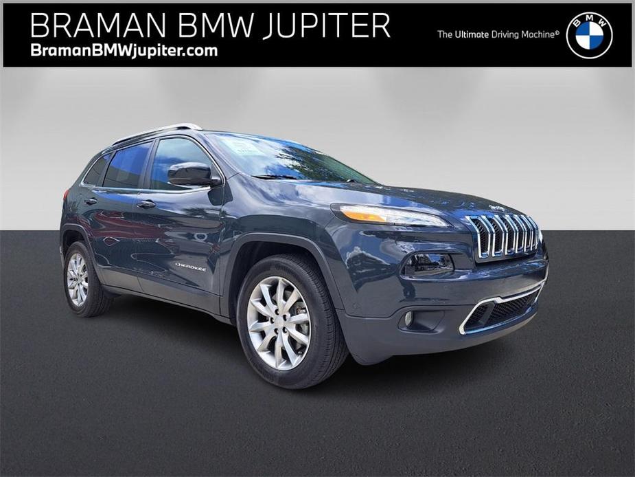 used 2018 Jeep Cherokee car, priced at $21,276