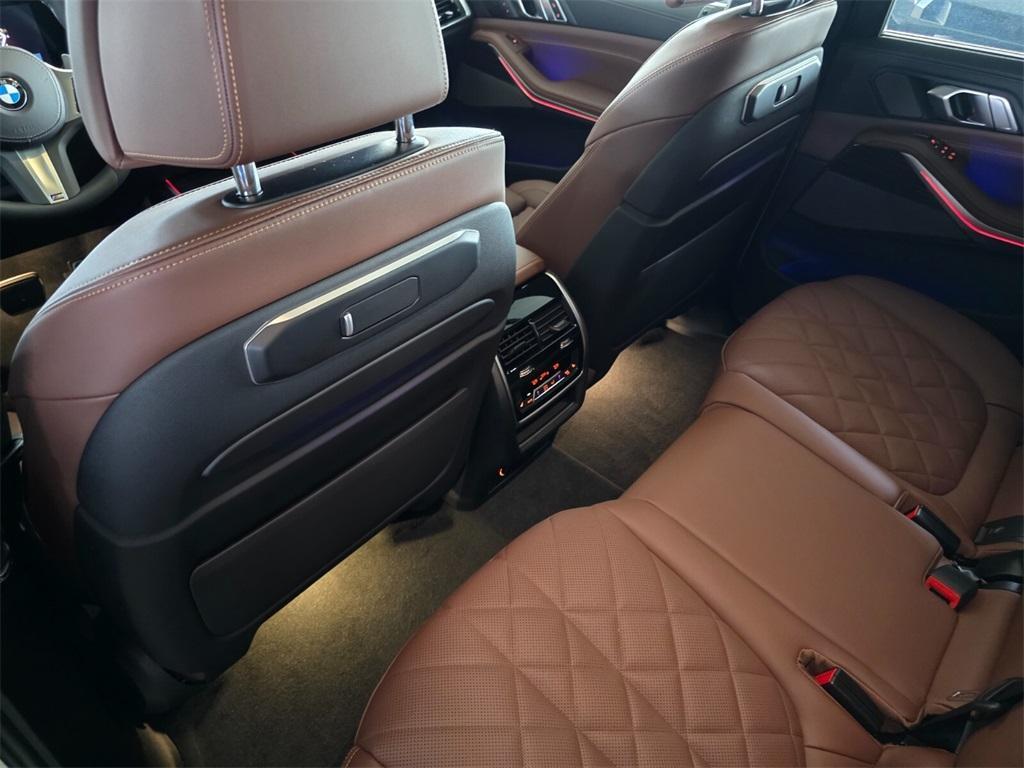 new 2026 BMW X7 car