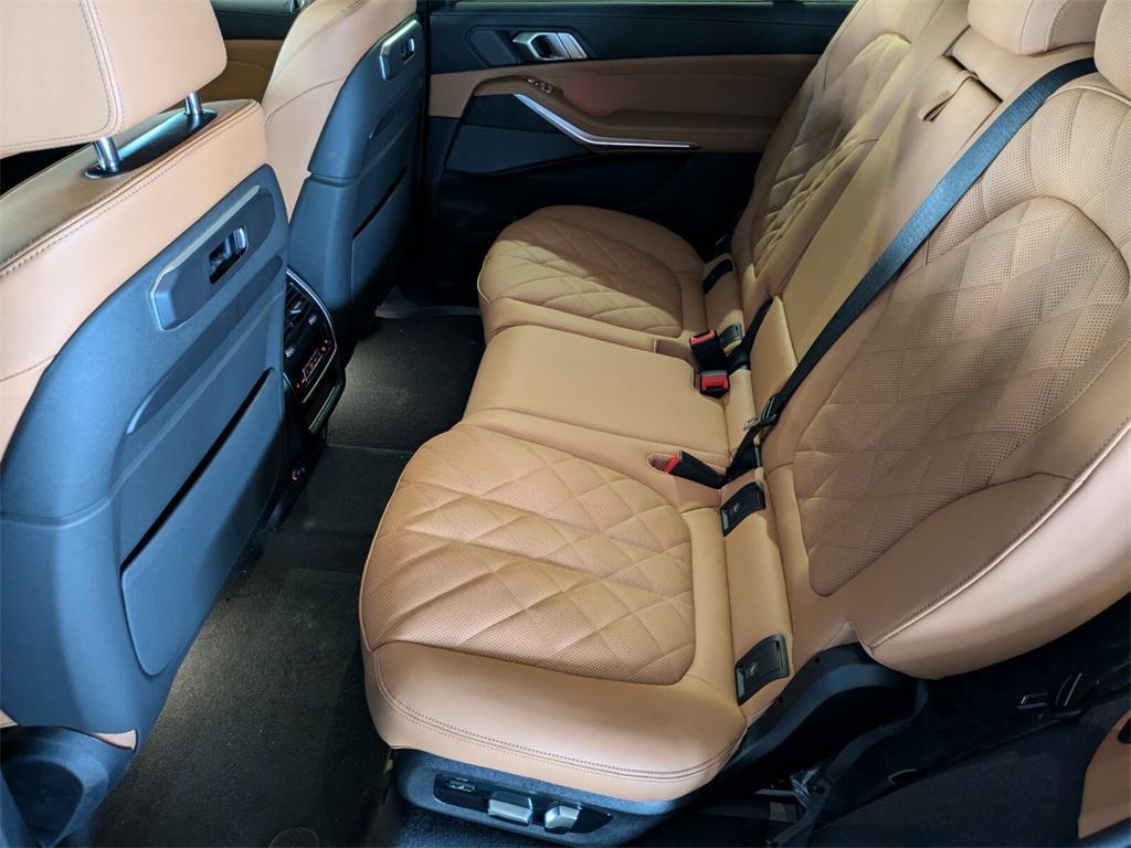 new 2026 BMW X7 car