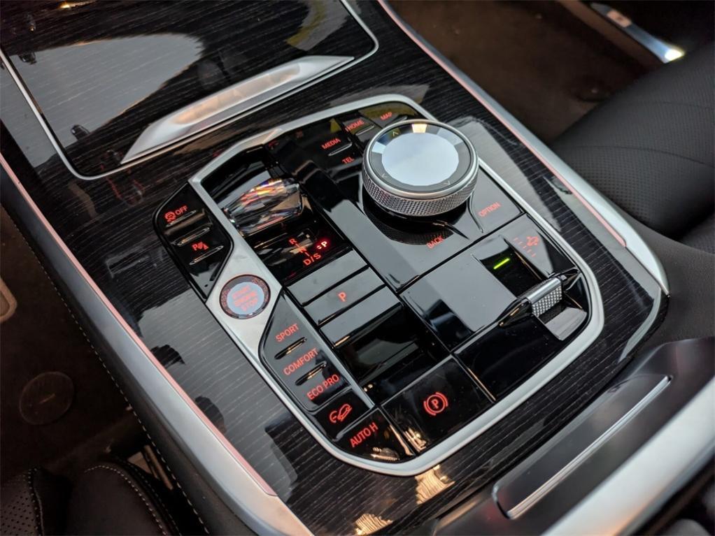new 2026 BMW X7 car