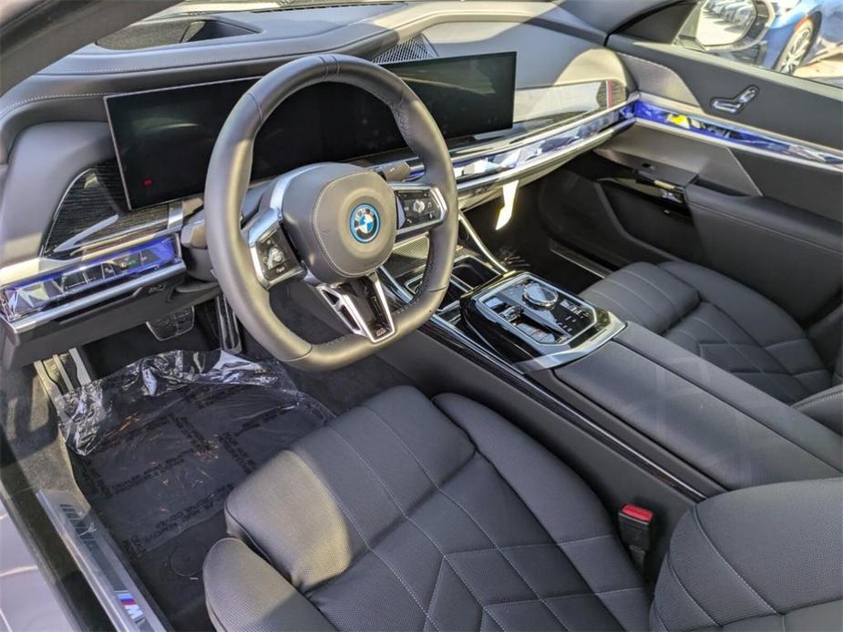 new 2024 BMW i7 car