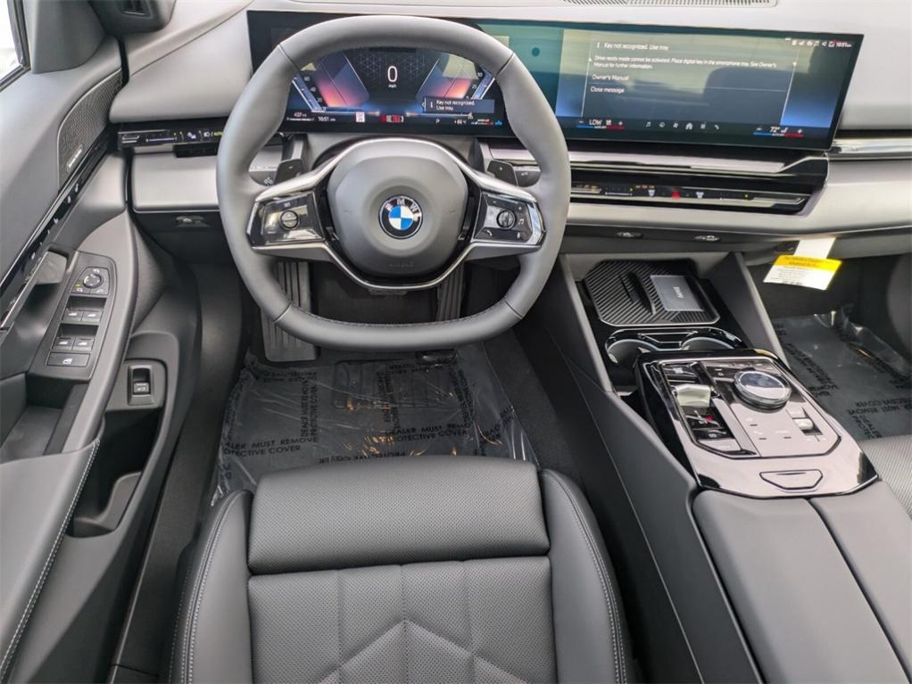 new 2025 BMW 530 car