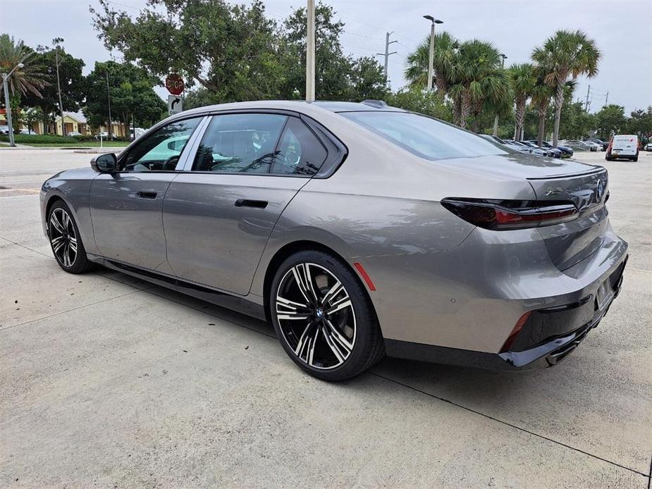 new 2024 BMW 760 car, priced at $128,680