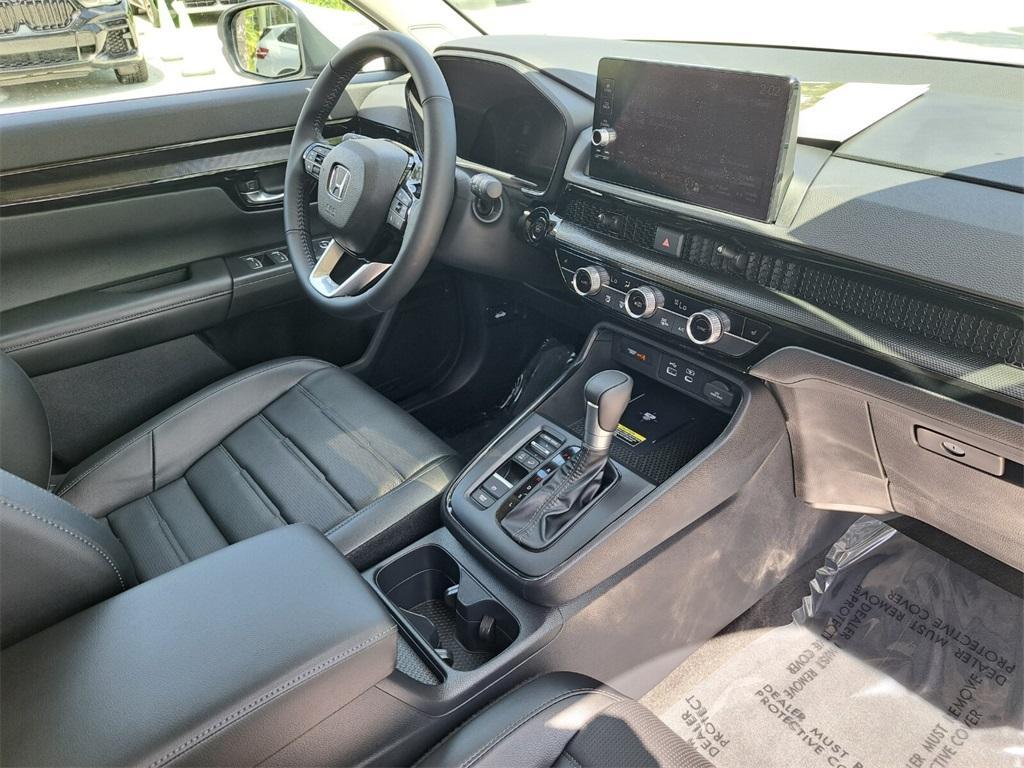 used 2025 Honda CR-V car, priced at $34,999