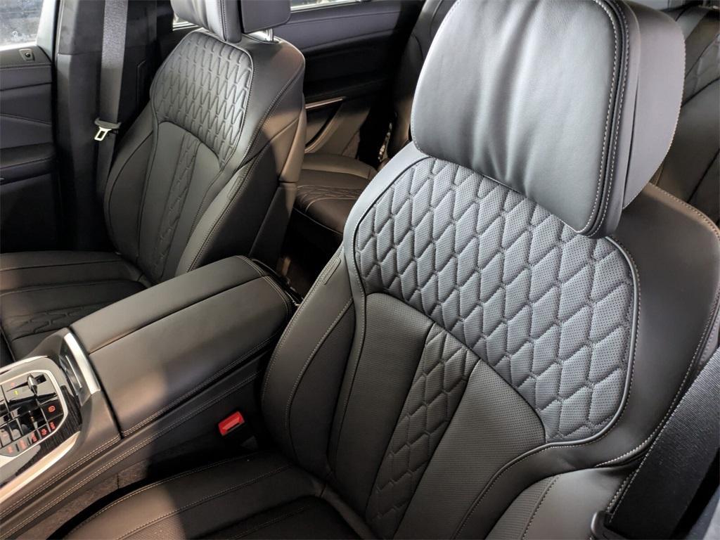 new 2026 BMW X7 car
