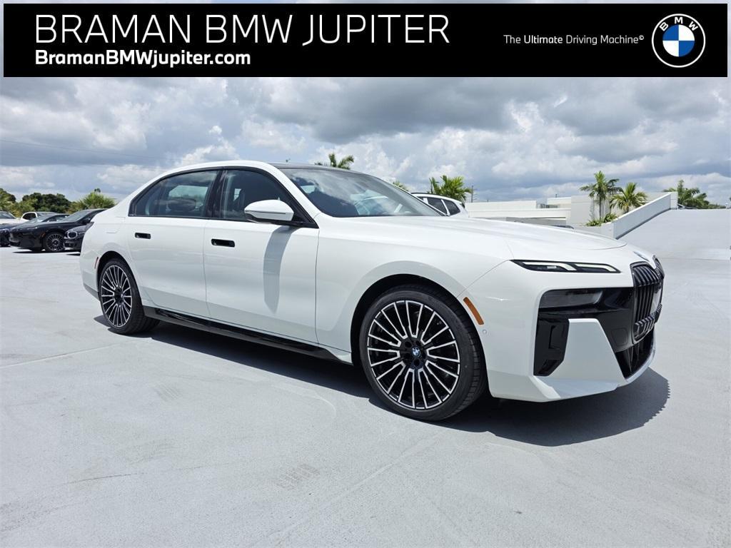 new 2025 BMW 760 car, priced at $129,735