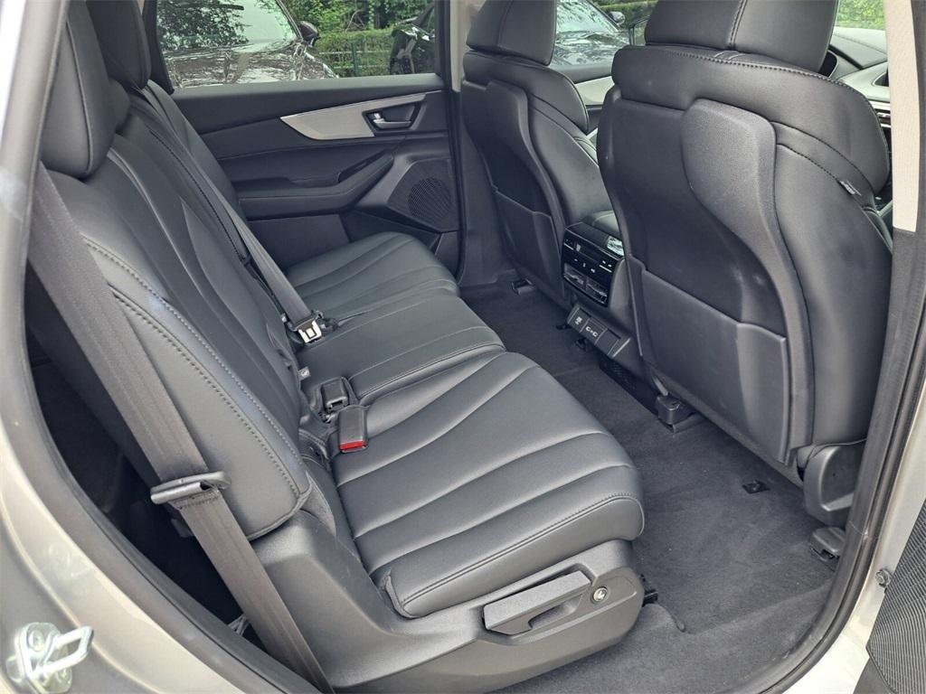 used 2023 Acura MDX car, priced at $39,670