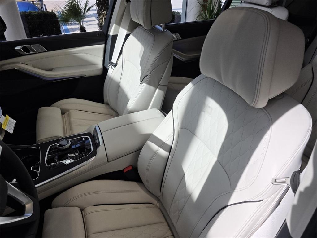new 2026 BMW X7 car