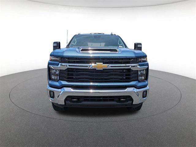 new 2024 Chevrolet Silverado 2500 car, priced at $65,153