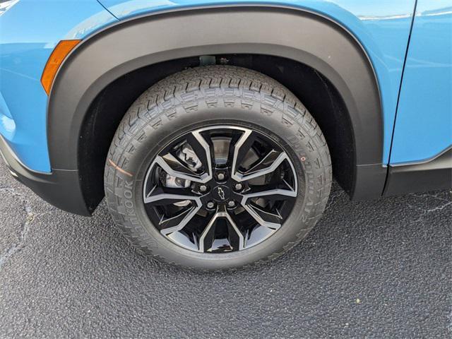 new 2025 Chevrolet TrailBlazer car, priced at $29,655