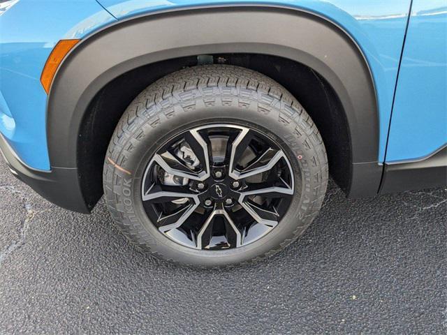 new 2025 Chevrolet TrailBlazer car, priced at $30,689