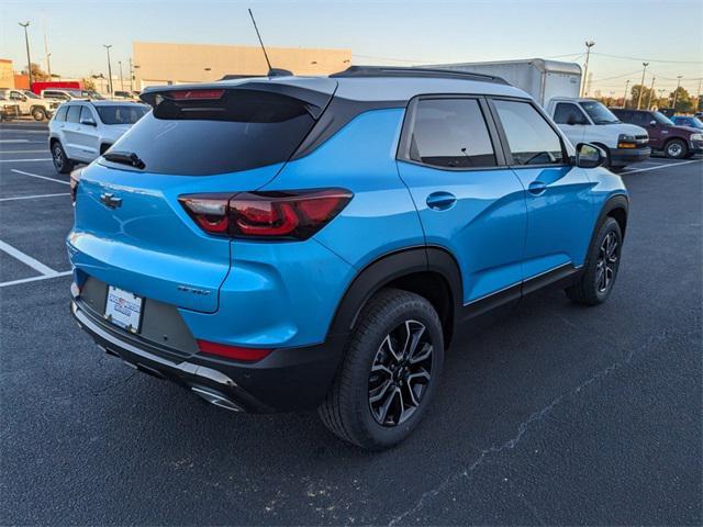 new 2025 Chevrolet TrailBlazer car, priced at $29,655