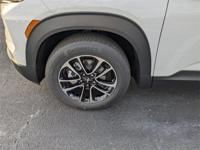 new 2025 Chevrolet TrailBlazer car, priced at $28,387