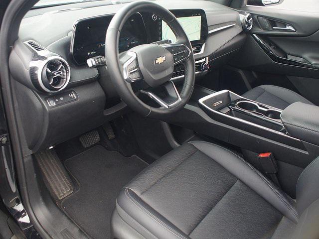 used 2025 Chevrolet Equinox car, priced at $28,469